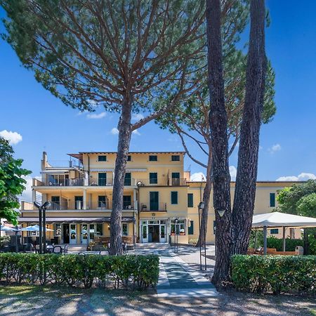 Hotel Apuana Marina di Pietrasanta Exterior foto