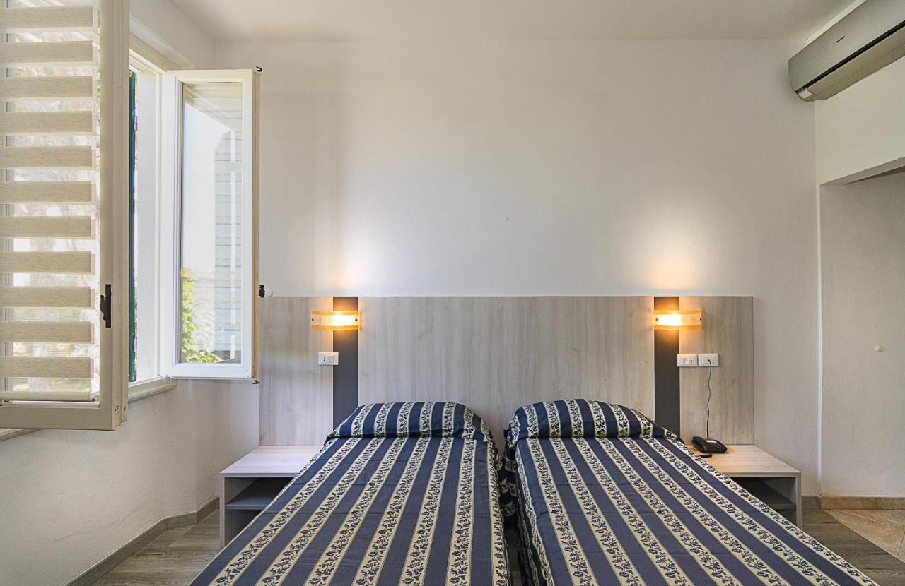 Hotel Apuana Marina di Pietrasanta Exterior foto