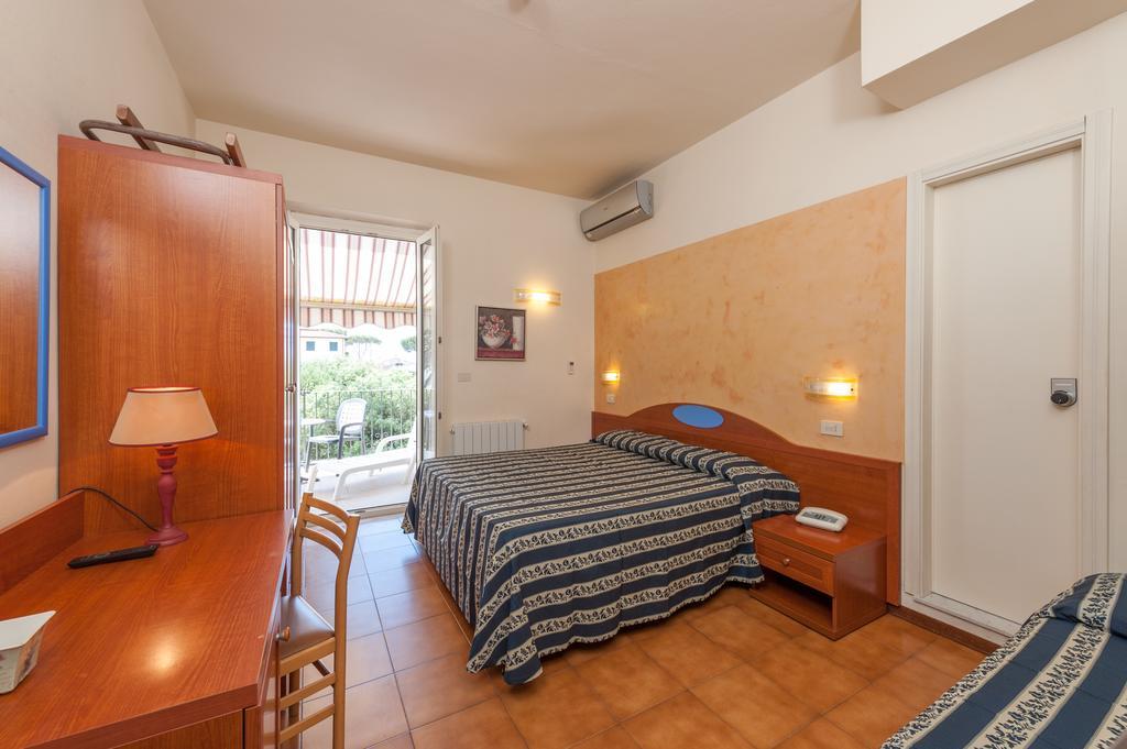 Hotel Apuana Marina di Pietrasanta Exterior foto
